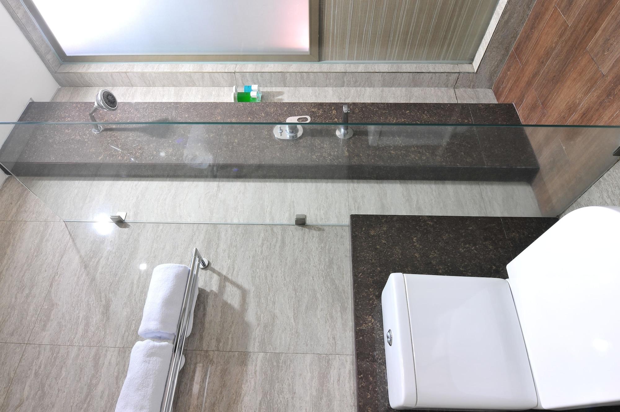 Sampit Residence Managed By Flat06 Giacarta Esterno foto