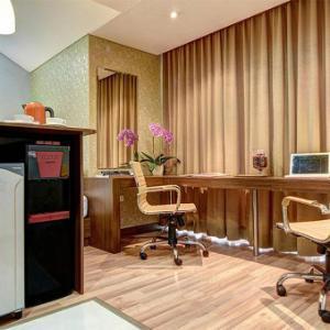 Sampit Residence Managed By Flat06 Giacarta Esterno foto
